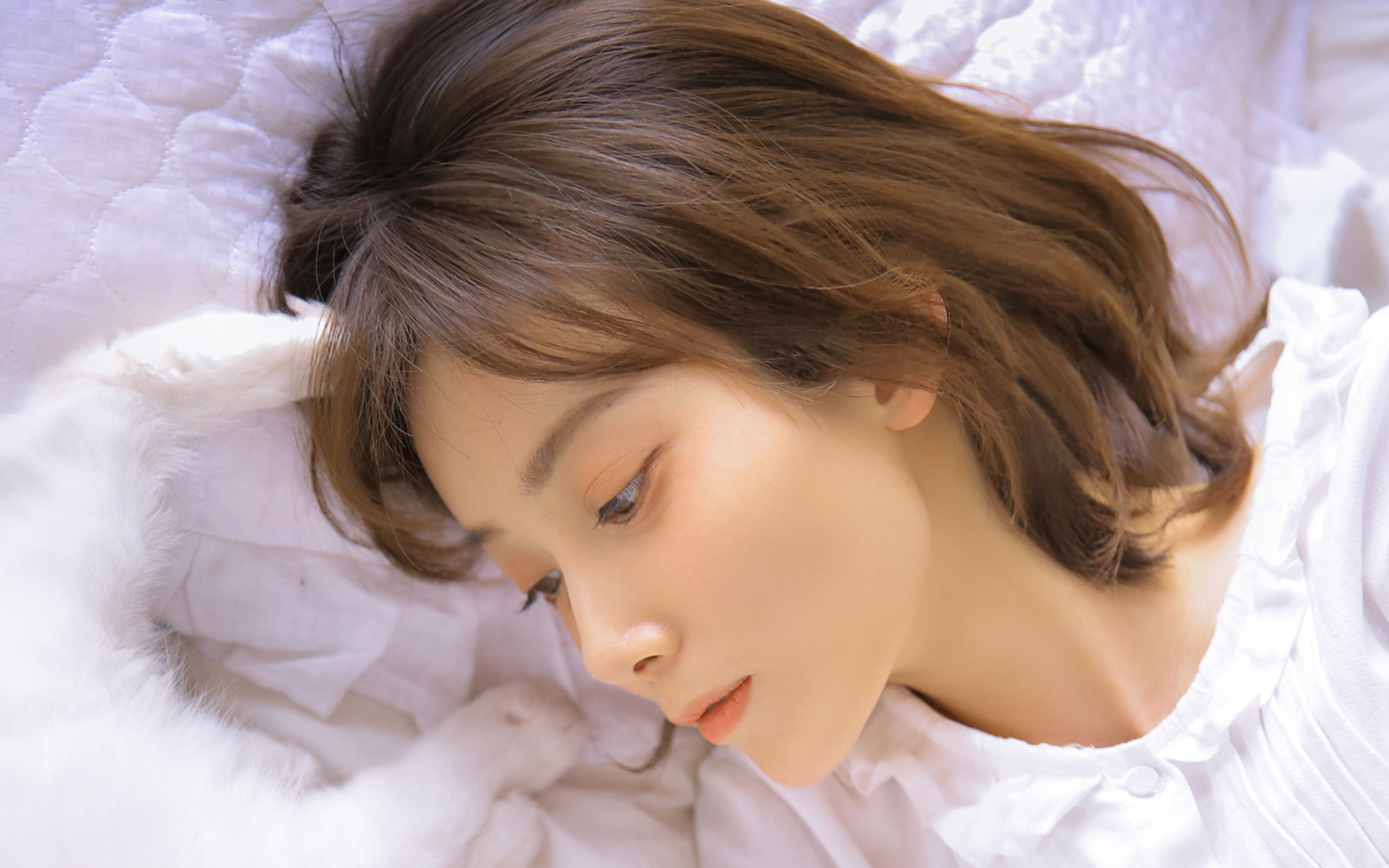 最新短发美女图片大全，时尚潮流与发型美学的深度探讨