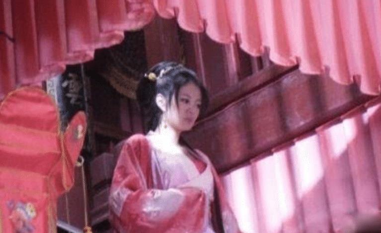 青楼社区邻里日常趣事与深厚友情分享最新动态