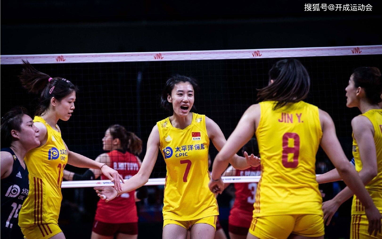 中国女排热血赛场，共同见证最新赛事直播